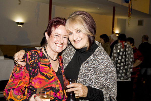 17.1 Jan McAskill & Irene Petrie