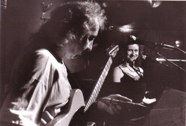 72 Barrie & Jan, Old Alice Inn