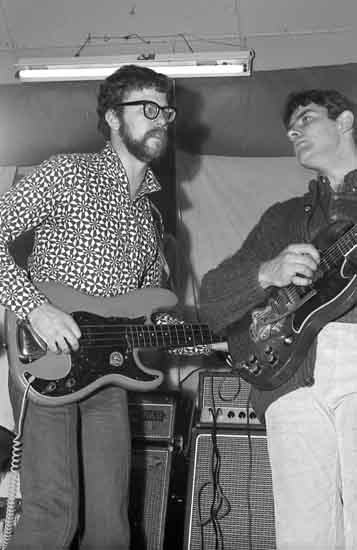 Les & Yuk